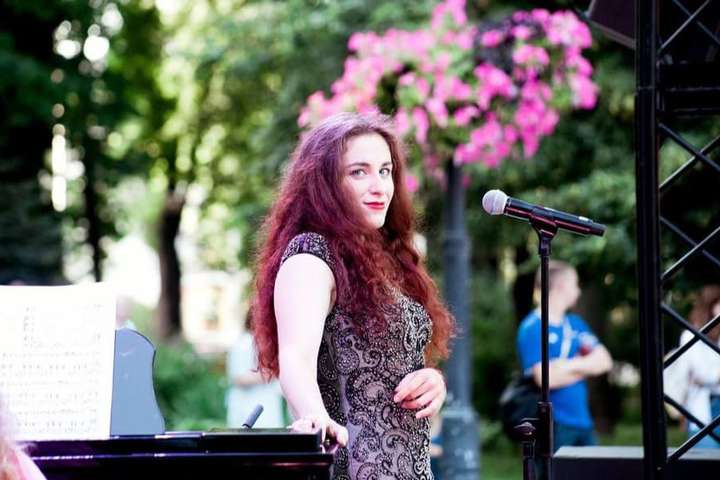 У парку в Києві співатимуть оперні солісти