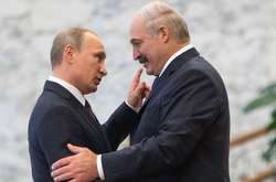 Цивілізовані країни стурбовані через військові навчання в Білорусі, до яких долучилася Росія