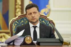  Закон Про Національний опір також вступає в сперечання з законами «Про адміністративні послуги» і «Про соціальний і правовий захист військовослужбовців та членів їх сімей» 