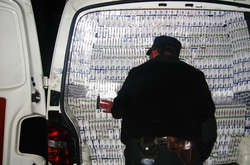 Рада нацбезпеки ввела санкції ще проти трьох контрабандистів