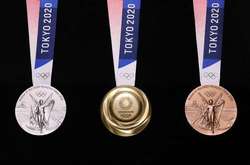 Медальний залік очолює збірна Китаю