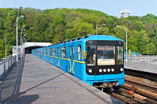 Складено рейтинг станцій київського метро за перше півріччя