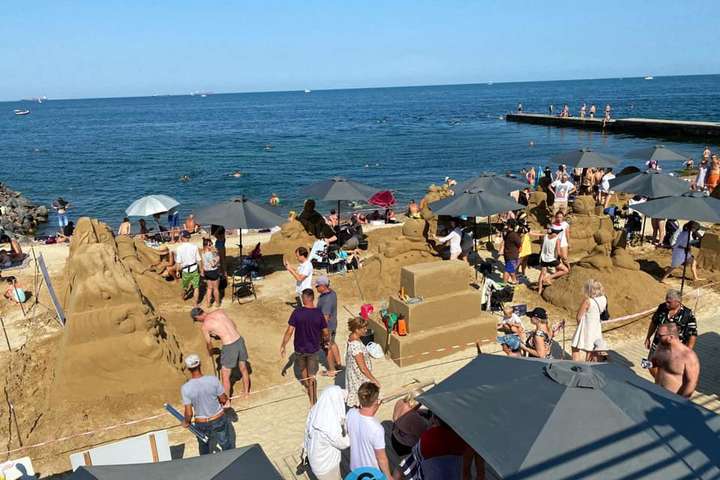 На Одещині відбувся фестиваль скульптур з піску (фото)