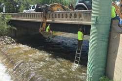 Герои этих фотографий напрочь забыли о технике безопасности, и на них страшно смотреть