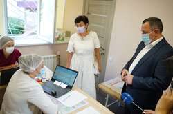 Голова Київської ОДА Василь Володін розпочав інспектування центрів і пунктів щеплення