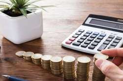 С поднятием прожиточного минимума благосостояние людей не изменится, – эксминистр соцполитики Розенко