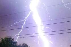 У Бангладеш на весіллі блискавка вбила 17 осіб