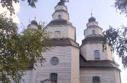 На Дніпропетровщині реставрують унікальну дерев’яну церкву (фото)