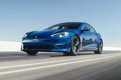Найшвидша Tesla програла перегони з бензиновим «Фордом» (відео)