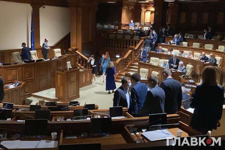 У парламенті Молдови спрацював сигнал про пожежну небезпеку: що сталося