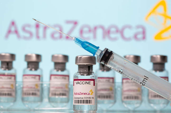 Україна отримає від Німеччини 1,5 млн доз вакцини AstraZeneca