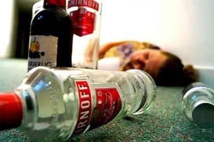 Алкоголь щодня вбиває сімох українців