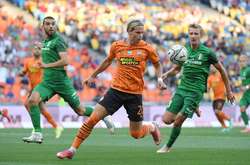 Донецький клуб несподівано втратив очки в третьому турі