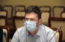 Чому Європа досі не реєструє CoronaVac? Головний санітарний лікар України висунув версію