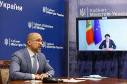  Прем’єр-міністр України провів телефонну розмову з новопризначеним очільницею уряду Молдови 