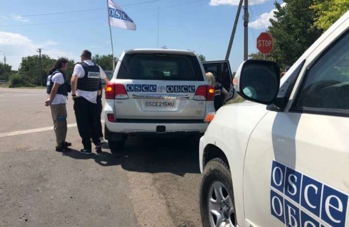 Російські бойовики не пускають ОБСЄ в Новоазовськ, Безіменне та Шевченко