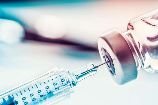 Для тих, хто перехворів на коронавірус, достатньо однієї дози вакцини – американські вчені