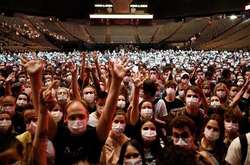  Вакцинированным гражданам могут позволить посещать массовые мероприятия даже во время жесткого карантина 