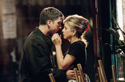 Между ними – химия. Звезды сериала «Друзья» закрутили роман