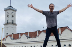 Святослав Вакарчук порадовал фанатов эффектные снимками с отпуска в Карпатах