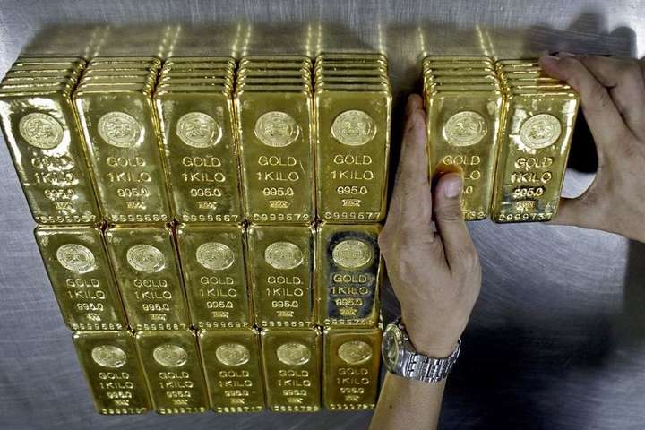 У світі суттєво знизилися ціни на золото: прогноз невтішний
