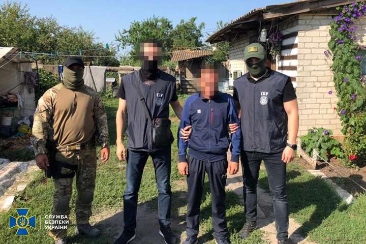 СБУ затримала двох ексбойовиків, які воювали проти України