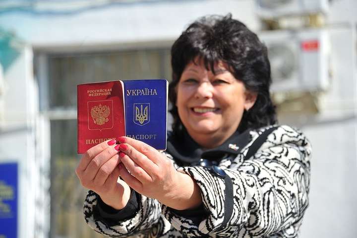 Письма из Луганска. Мотивов получать российский паспорт несколько