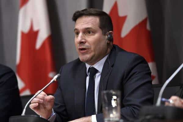 Канада прийме понад 20 тисяч афганських біженців