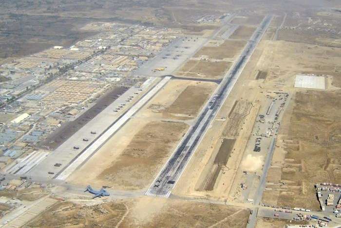 Таліби заявили про захоплення авіабази Баграм