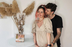 Певица Mamarika вместе с мужем