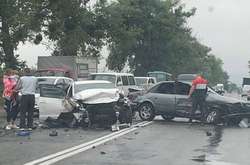 Обидва автомобілі серйозно побиті