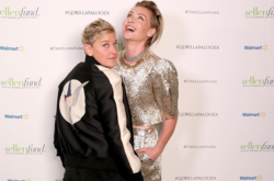 Популярная телеведущая отметила тринадцатую годовщину со своей женой