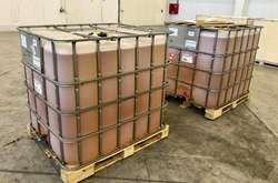 Київська митниця зупинила ввезення з РФ хімікатів за «липовими» документами 