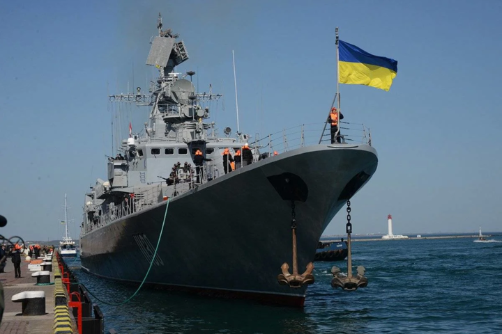 Зеленский пообещал построить в Украине большой флот до 2035 года