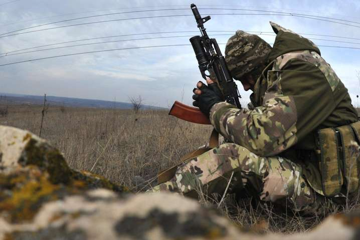 Война на Донбассе: зафиксировано семь обстрелов, погиб боец ВСУ