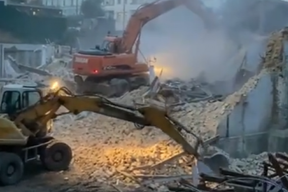 «Жах і сором». Ткаченко відреагував на знесення історичного будинку в Києві