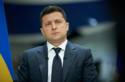 Президент Украины Владимир Зеленский дал интервью американскому изданию Washington Post накануне своего визита в США