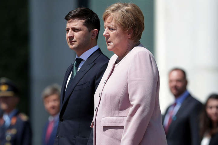 Візит Меркель до України. Німецький політолог радить Зеленському не влаштовувати скандал