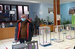 Місцеві вибори поблизу лінії фронту на Донбасі цього року не відбудуться 