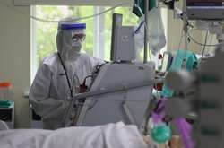 Минулої доби в Україні зафіксували 1732 нові випадки коронавірусу, померло 38 людей