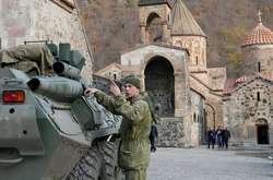 Росія з листопада минулого року постачає Вірменії зброю