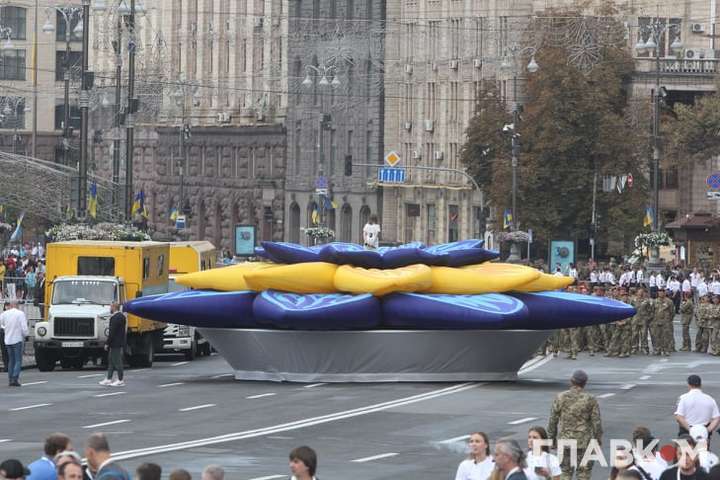 Останні приготування до військового параду в Києві: яскраві фото