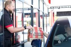 McDonald's відпочиває: американці назвали найшвидші ресторани для водіїв