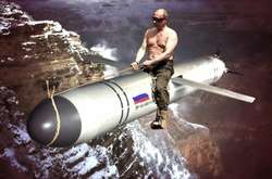  Джо Байден зазначив, що у Путіна «є реальна проблема», оскільки він керує «економікою, у якій є ядерна зброя та нафтові свердловини, а більше нічого» 