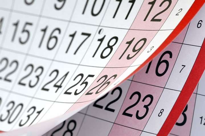 Уряд переніс робочі дні у 2022 році: коли будуть довгі вихідні