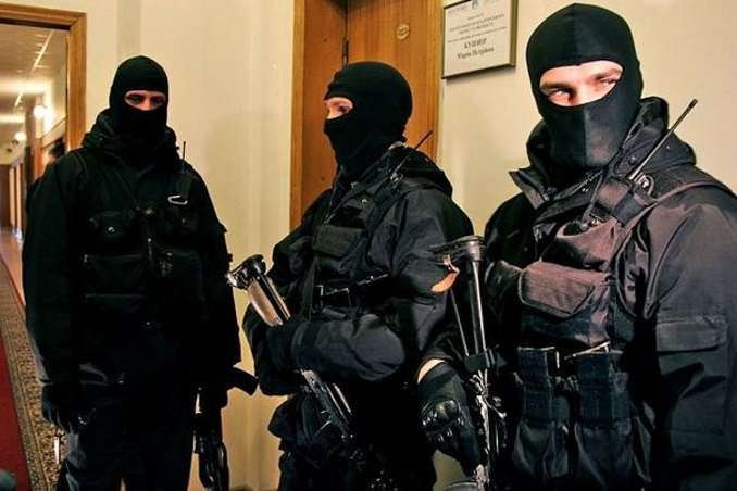 У Харківській міськраді поліція проводить обшуки