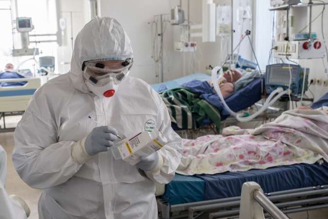 За минулу добу в Україні виявлено 2082 випадки зараження коронавірусом