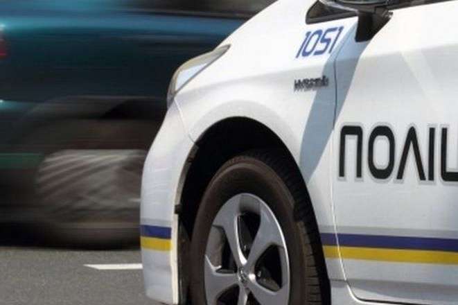 У Києві водій влаштував перегони з поліцією, але далеко не втік (відео)