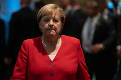  Підтримка християнських демократів Меркель і баварської партії Християнсько-соціальний союз в останні тижні неухильно падає 