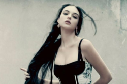 Модель Дева Кассель